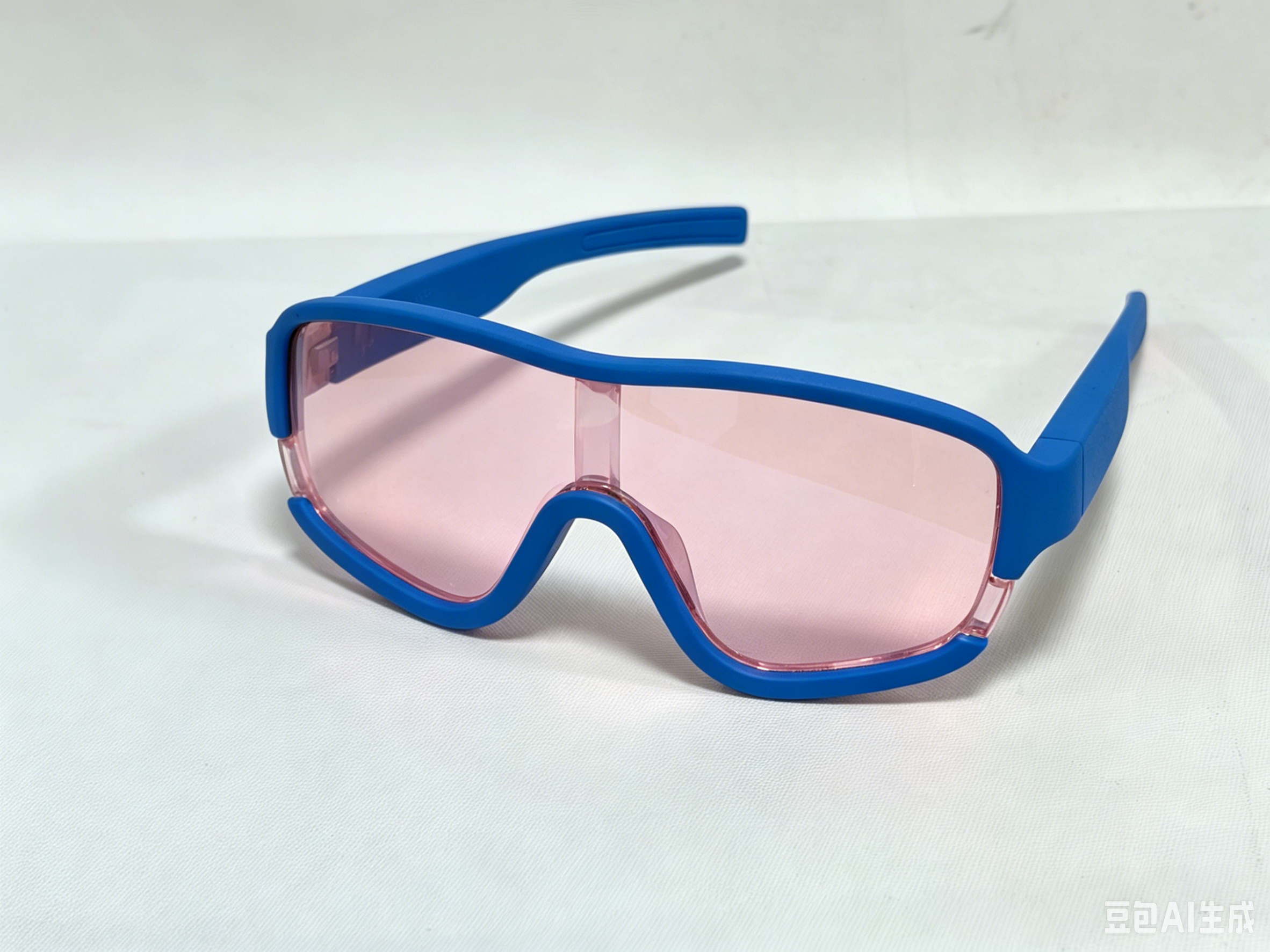 Kids Sports Eyewear thumbnail 2